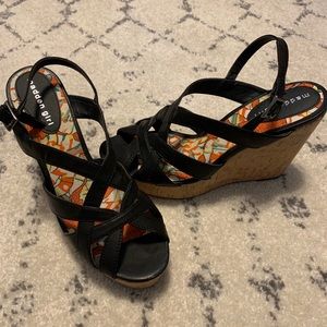 Madden Girl Wedges